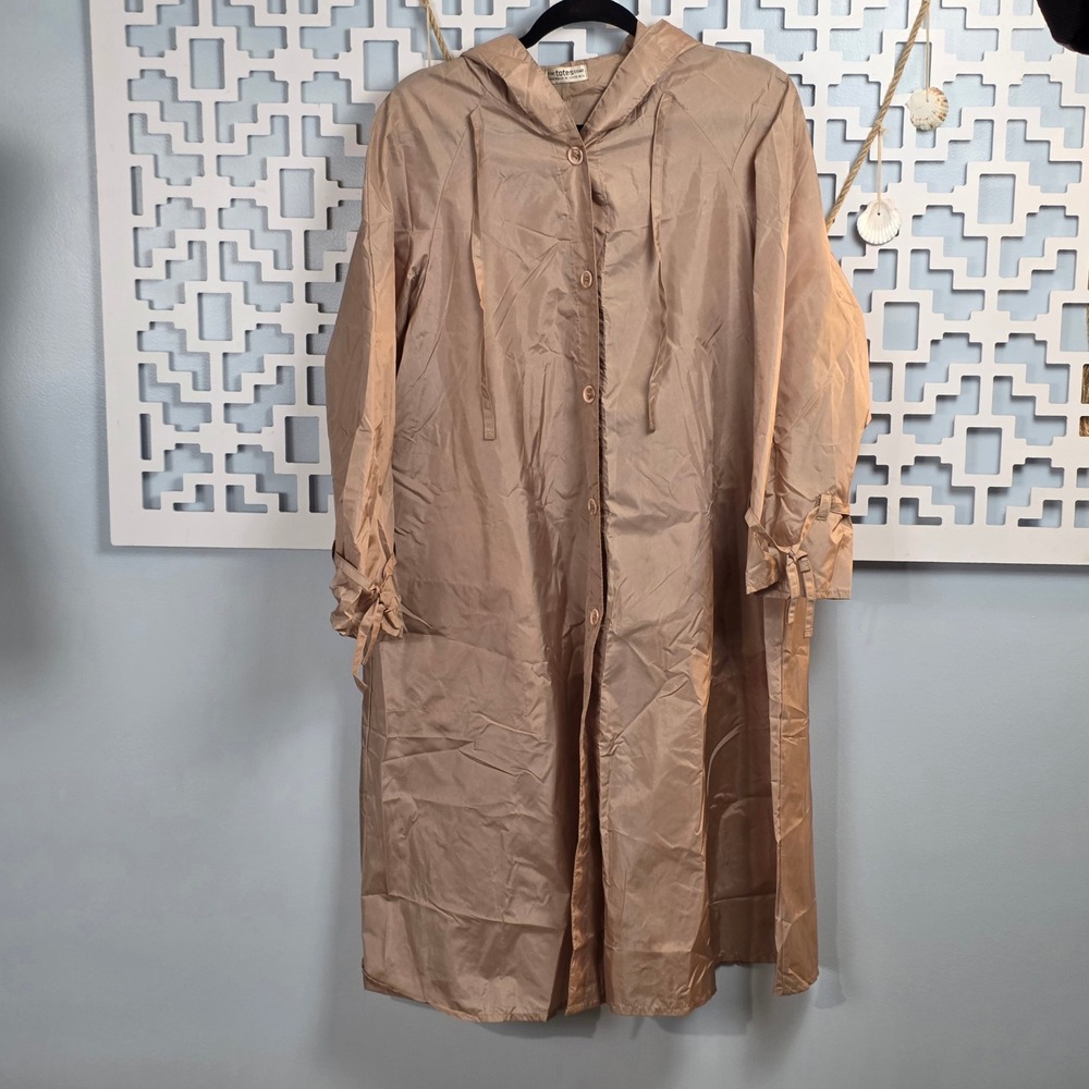 Totes Vintage Womens Tan Hooded Raincoat Trench Button Front Size 10 Nylon